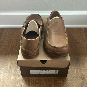 OluKai moloa tan Leather Slip-On Loafers